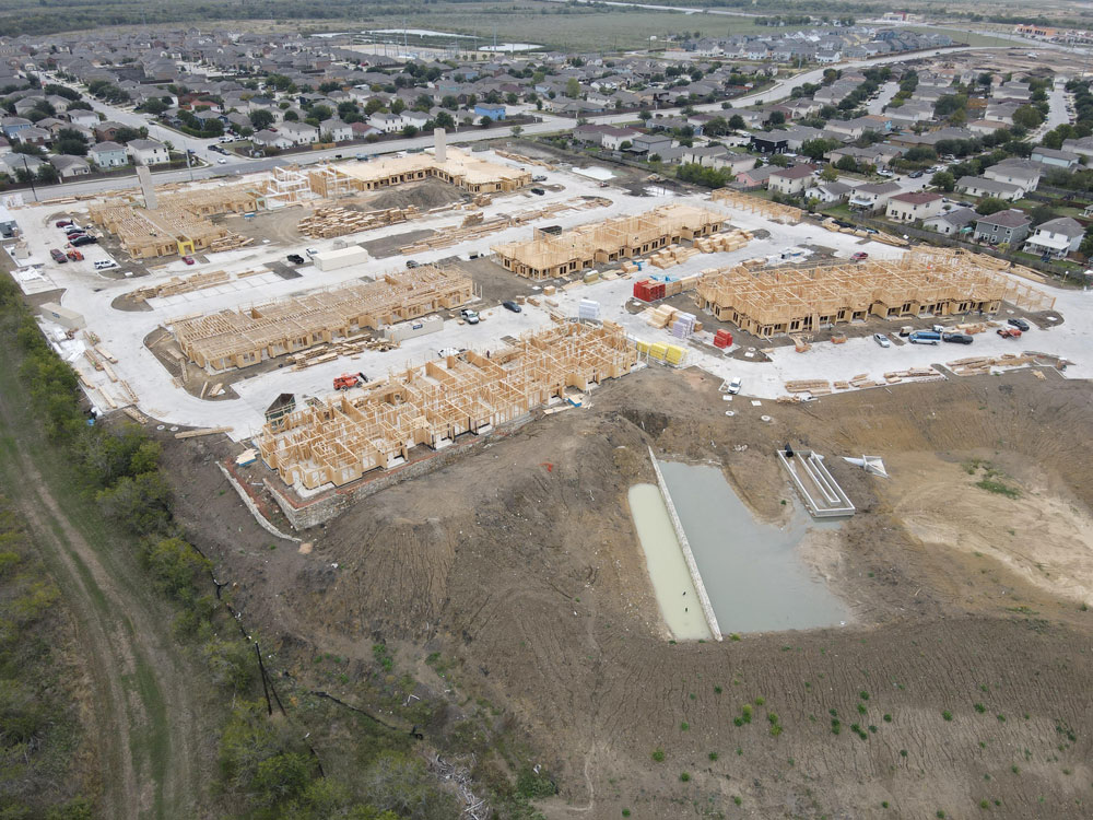 Aspire at De Valle, TX aerial site view